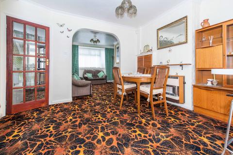 3 Ansell Grove, Carshalton, SM5 2BB