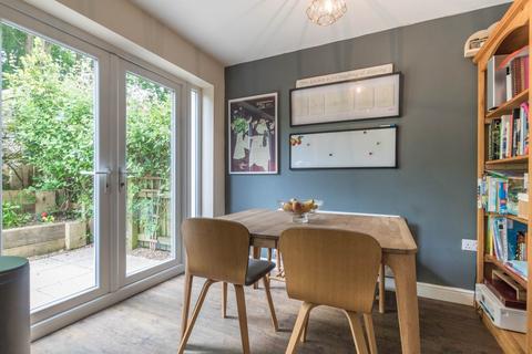 18 Beechnut Road, Kendal, LA9 7FF