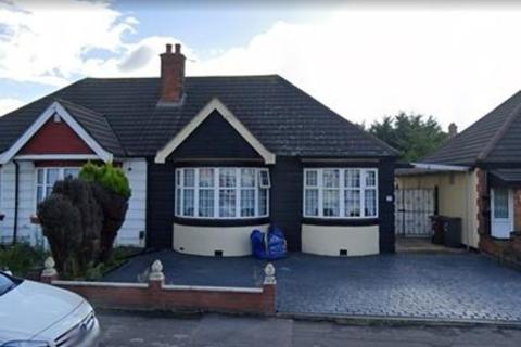 4 Adelaide Gardens, Chadwell Heath, Romford, RM6 6SR