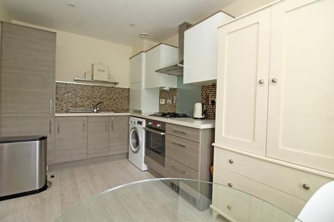 7 Kerr Close, South Croydon, CR2 8AT