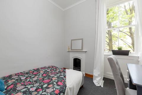1f1, 4 Buccleuch Terrace, Edinburgh, EH8 9ND