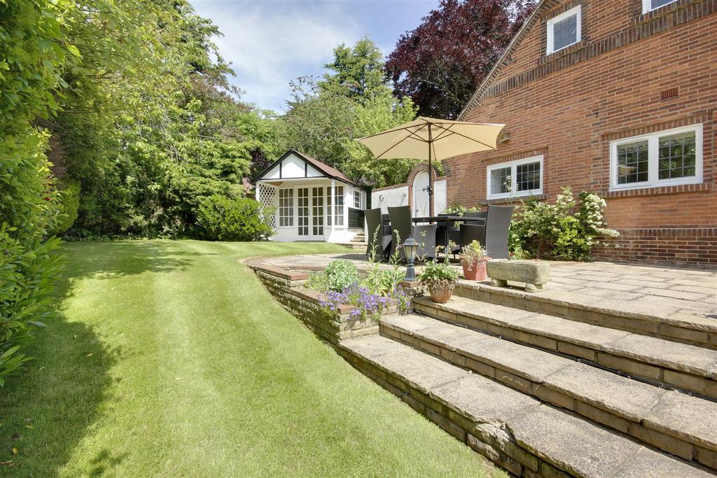 Terrace &amp; Summerhouse