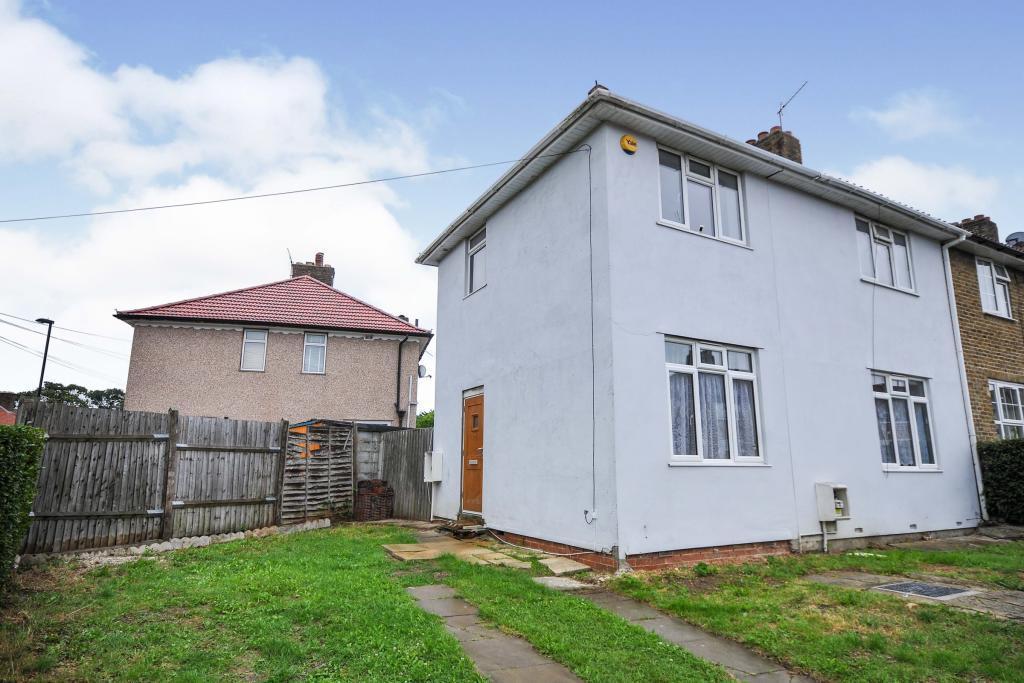 CAPSTONE ROAD, BROMLEY 3 bed end of terrace house £435,000