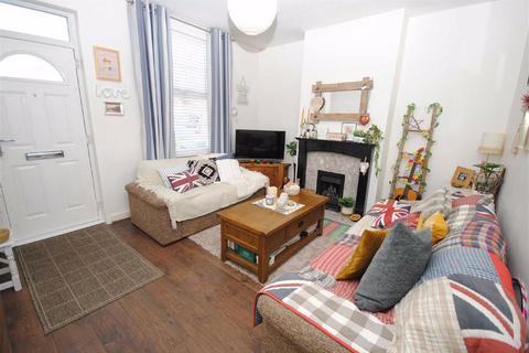 95 Station Road, Kippax, Leeds, LS25 7LE