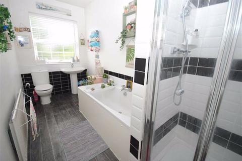 95 Station Road, Kippax, Leeds, LS25 7LE