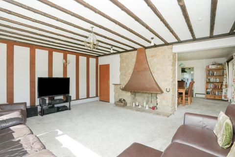 1 Dallinger Road, Birchington, CT7 9LG
