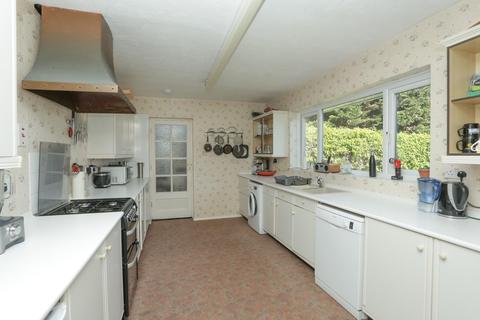 1 Dallinger Road, Birchington, CT7 9LG