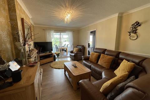 13 Bramble Close, Glenfield, Leicester, LE3 8JN