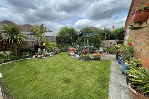 13 Bramble Close, Glenfield, Leicester, LE3 8JN