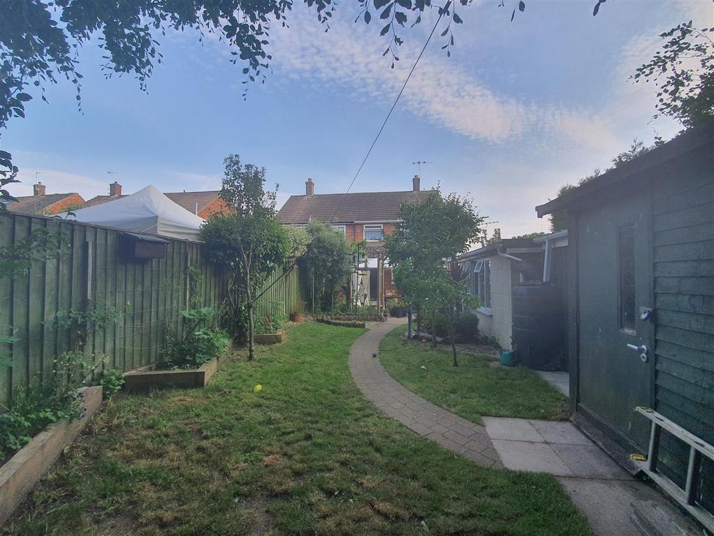 Road, Ipswich 3 bed house £275,000