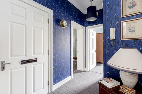 19/2 Abercromby Place, Edinburgh, EH3 6LB