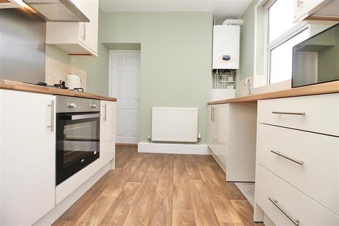 33 Kitchener Road, Ipswich, IP1 4DT