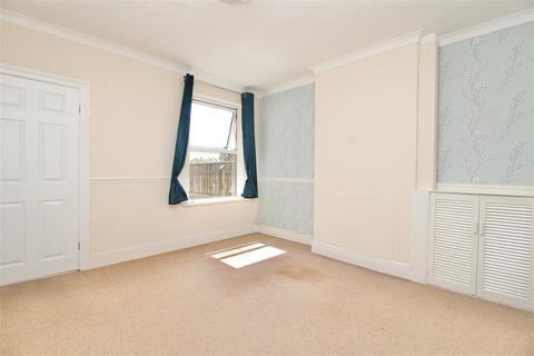 33 Kitchener Road, Ipswich, IP1 4DT