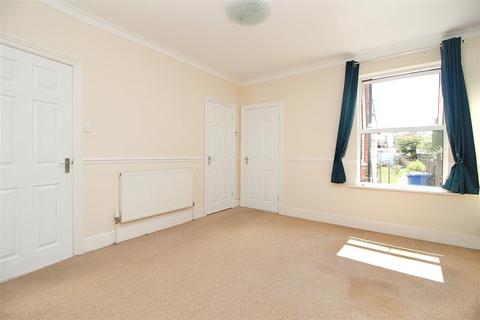 33 Kitchener Road, Ipswich, IP1 4DT