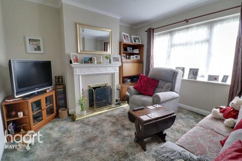 68 Adelphi Crescent, Hayes, UB4 8NB