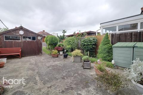 68 Adelphi Crescent, Hayes, UB4 8NB