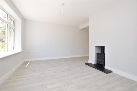 139 Warren Drive, Crawley, RH11 0DH