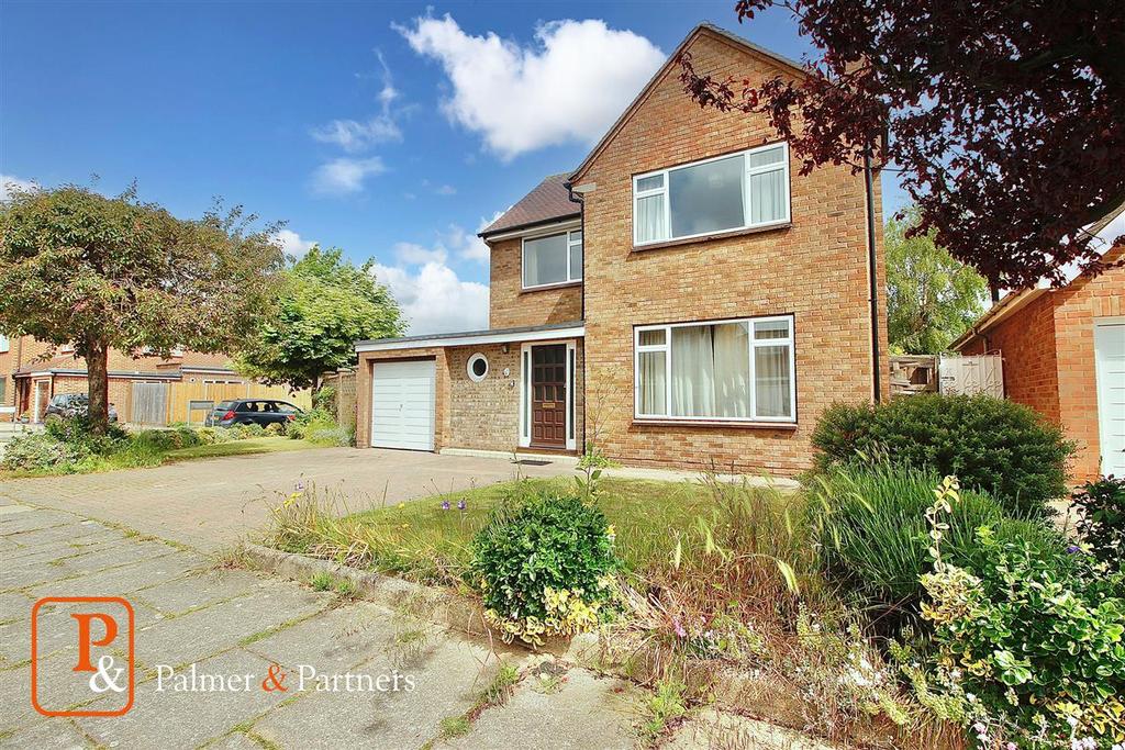 Wareham Avenue, Ipswich 3 bed detached house £400,000