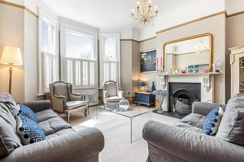 17 Aspley Road, London, SW18 2DB