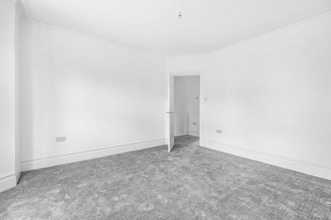 79 Malden Hill, New Malden, KT3 4DS