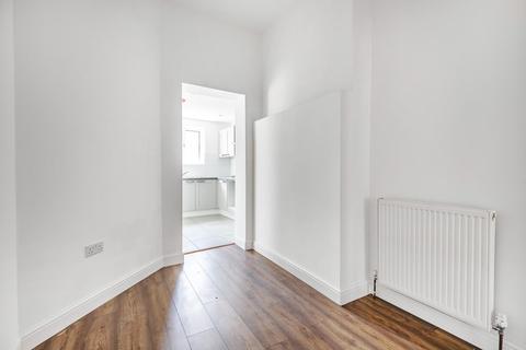 79 Malden Hill, New Malden, KT3 4DS