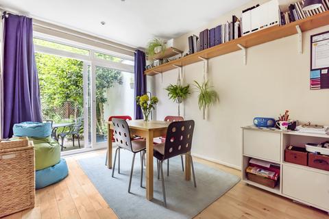 46 The Keep, London, SE3 0AF