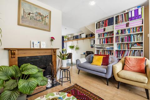 46 The Keep, London, SE3 0AF