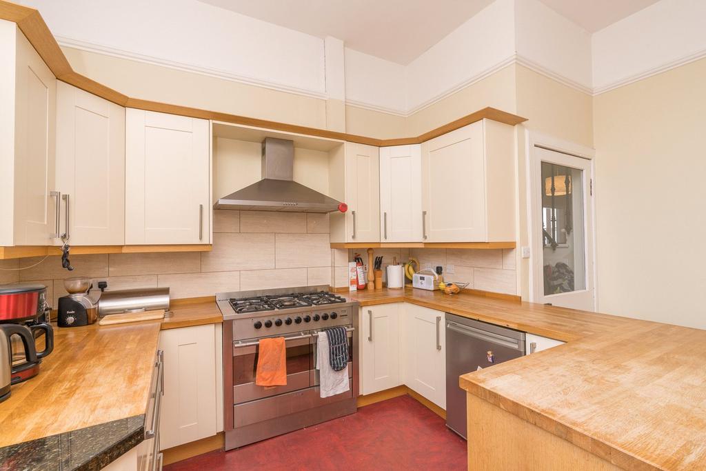 Kitchen Alt