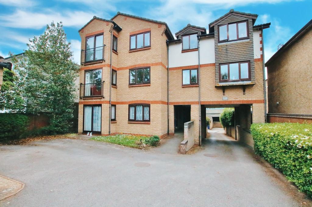 Millbrook Road East, Southampton INVESTORS ONLY 2 bed flat for sale