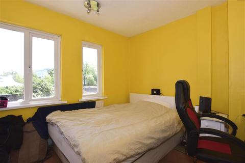 36 Ingoldsby Road, Gravesend, DA12 2LQ