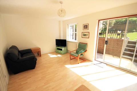42 Malden Fields, Bushey, WD23 2QA