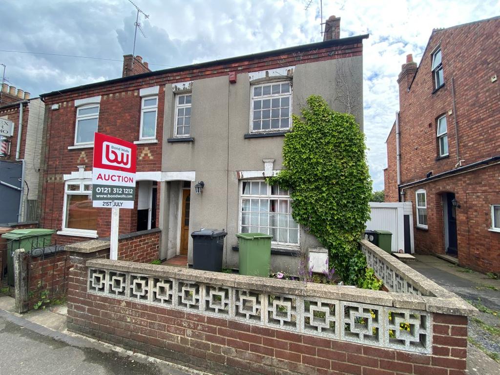 Gold Street, Wellingborough, Northamptonshire, NN8 4QT 2 bed semi