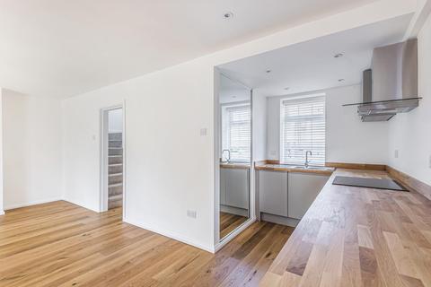 247 Noel Road, London, W3 0JP