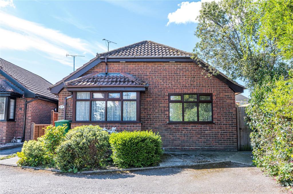 The Anchorage, High Street, Great Wakering, SouthendOnSea, SS3 2 bed