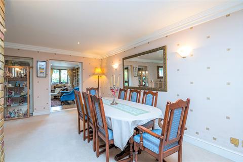 1 Moat End, Southend-on-sea, SS1 3QA