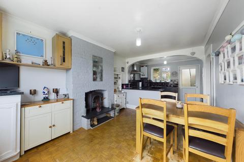 52 Dower Road, Torquay, TQ1 4JH