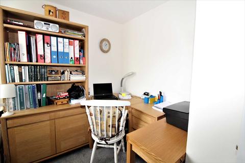 50 Buzzard Rise, St Anns Chapel, Gunnislake, PL18 9FL