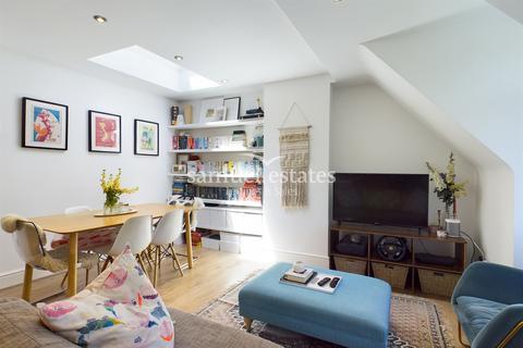 2 bedroom flat to rent - Hill House Road, London, SW16