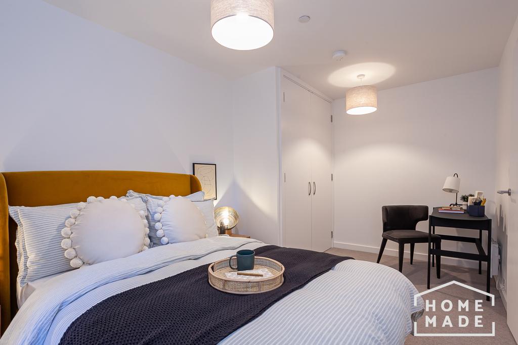 Flat 21 (20 of 25)-min.jpg