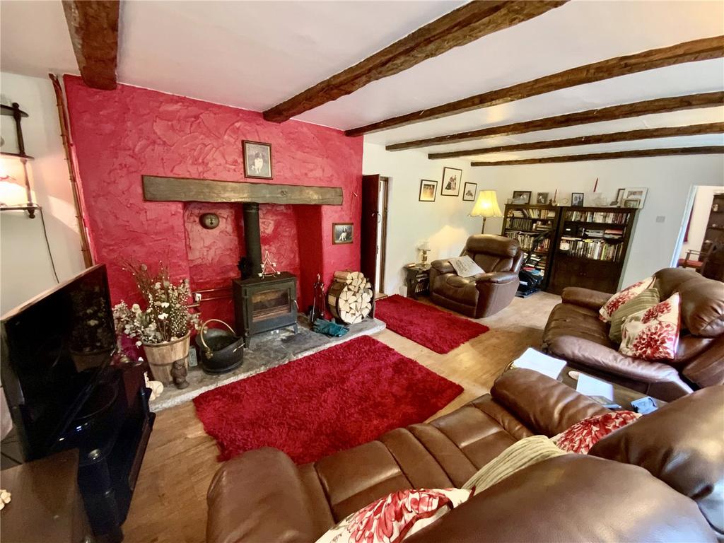Compton, Marldon, Paignton, TQ3 3 bed detached house £460,000