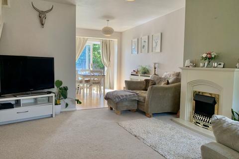 115 Grasscroft, Northampton, NN2 8QL