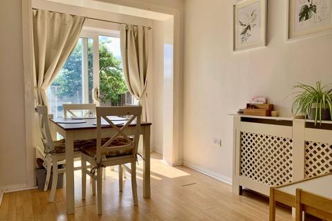 115 Grasscroft, Northampton, NN2 8QL