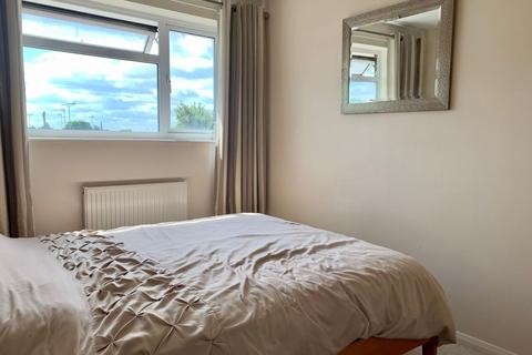 115 Grasscroft, Northampton, NN2 8QL