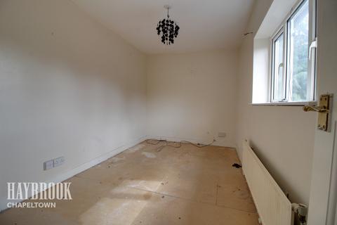 1 Drummond Crescent, Sheffield, S5 7WB