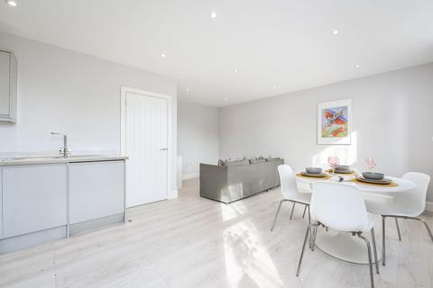 Flat 1, 1 Bromehead Road, London, E1 2FH
