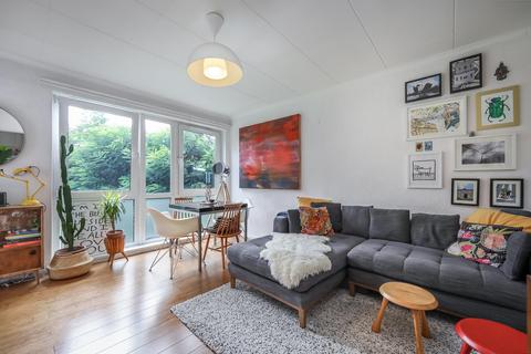 53 Dora Street, London, E14 7TP