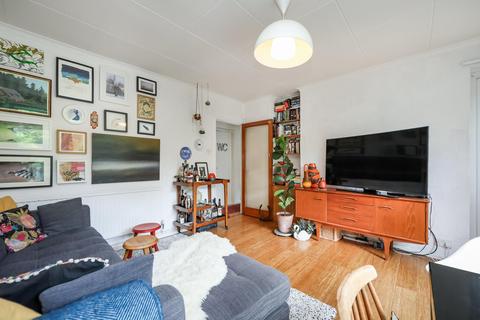 53 Dora Street, London, E14 7TP