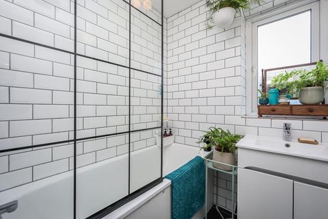53 Dora Street, London, E14 7TP