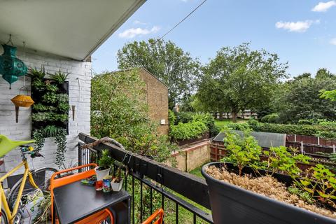 53 Dora Street, London, E14 7TP