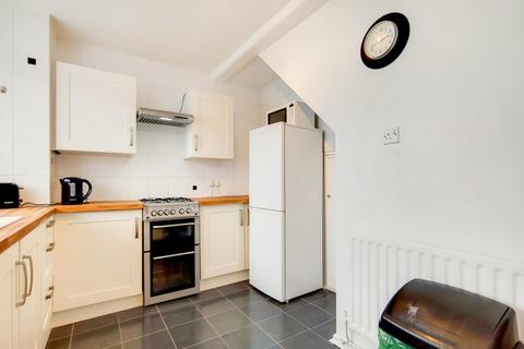 124 Cambridge Heath Road, London, E1 5QJ